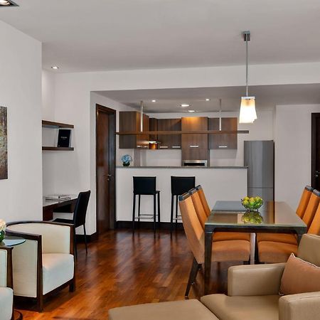 La Suite Dubai Hotel & Apartments Exterior photo