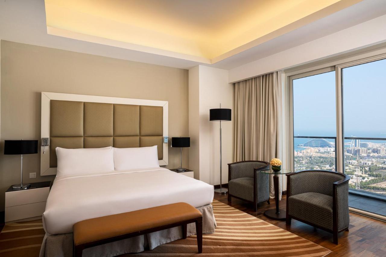 La Suite Dubai Hotel & Apartments Exterior photo