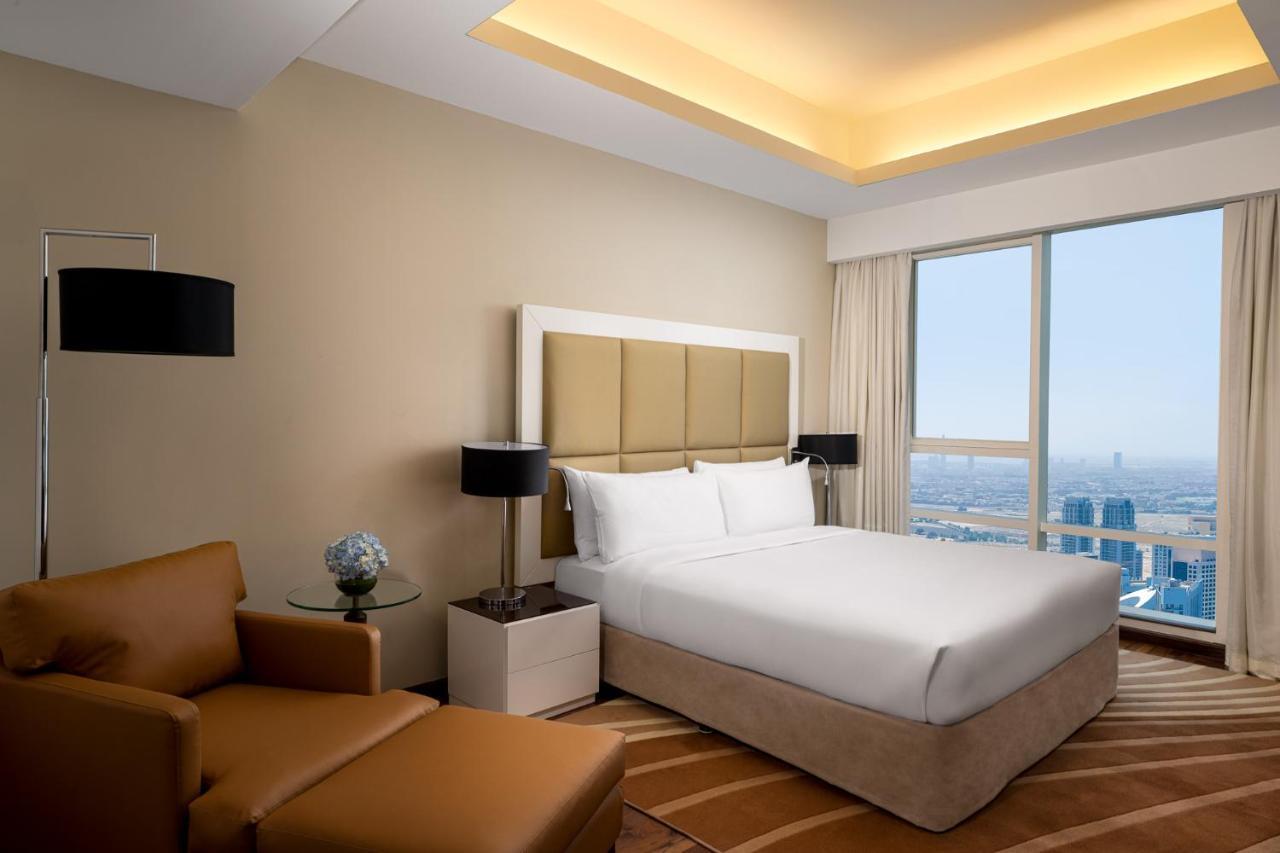 La Suite Dubai Hotel & Apartments Exterior photo