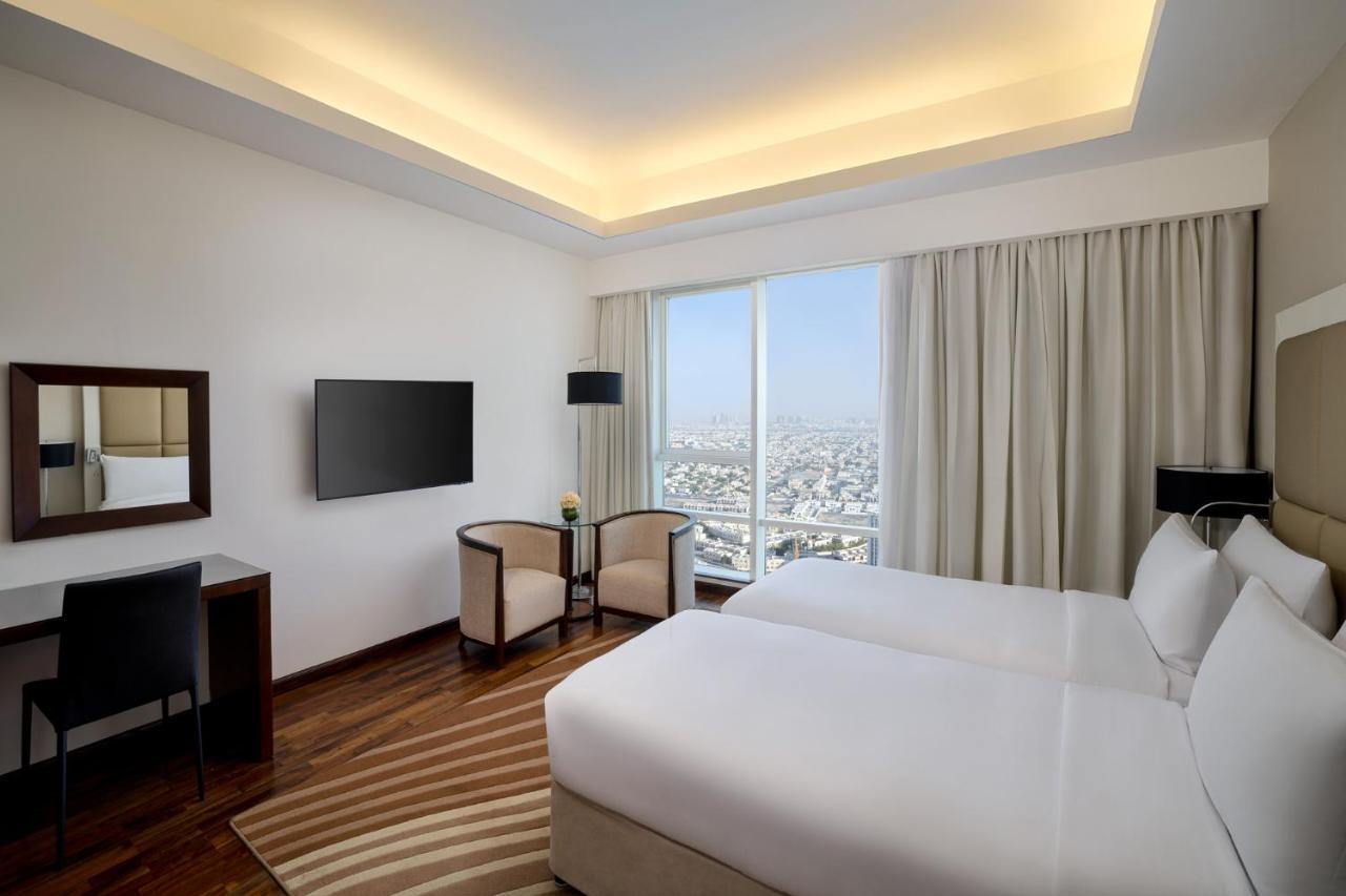 La Suite Dubai Hotel & Apartments Exterior photo