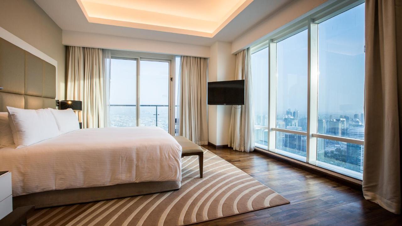 La Suite Dubai Hotel & Apartments Exterior photo