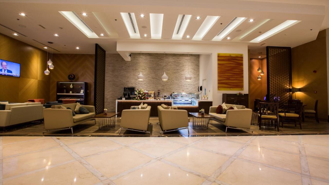La Suite Dubai Hotel & Apartments Exterior photo
