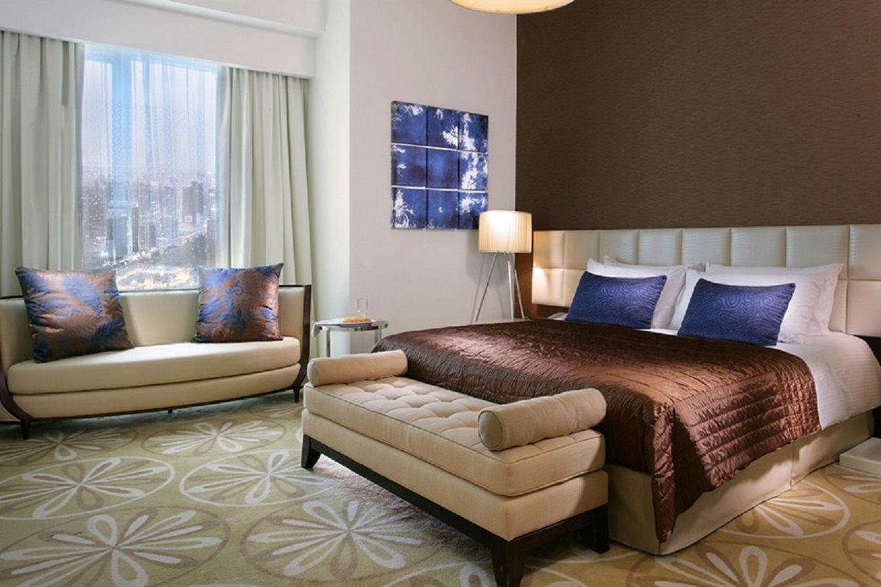 La Suite Dubai Hotel & Apartments Exterior photo